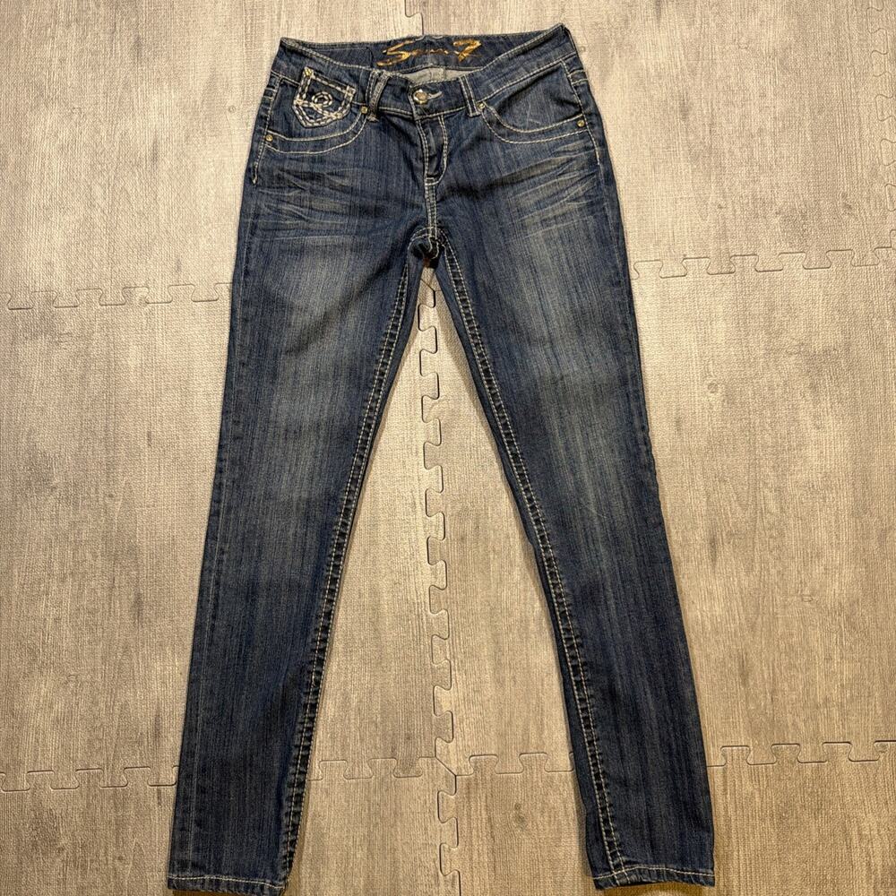 Seven7 Jeans Women 28x31 Low Rise Skinny Leg Y2K McBling Rhinestone Thick Stitch